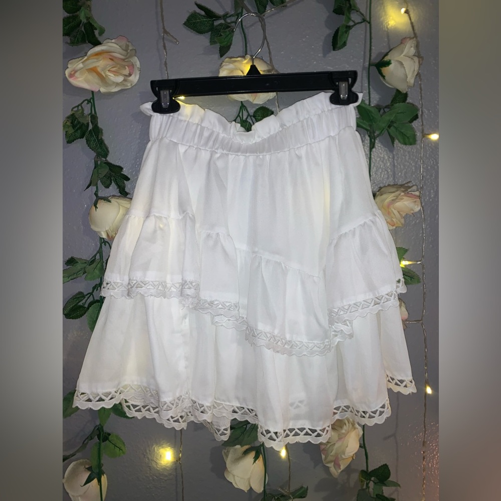 Wyatt super flowy he skirt